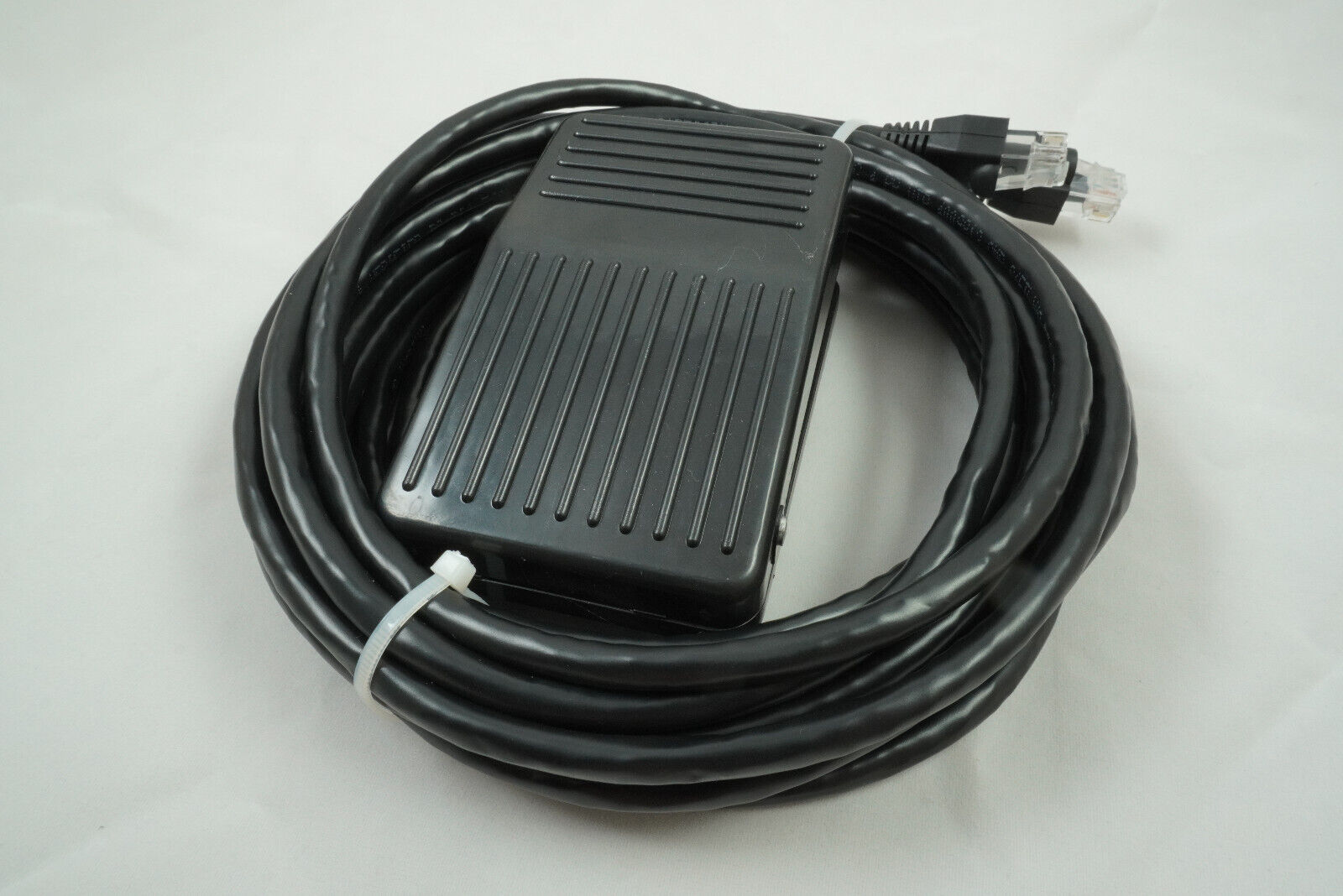 pc foot pedal 20' Cat 6a Foot Pedal Momentary Lag Switch – Mike's Accessories and More