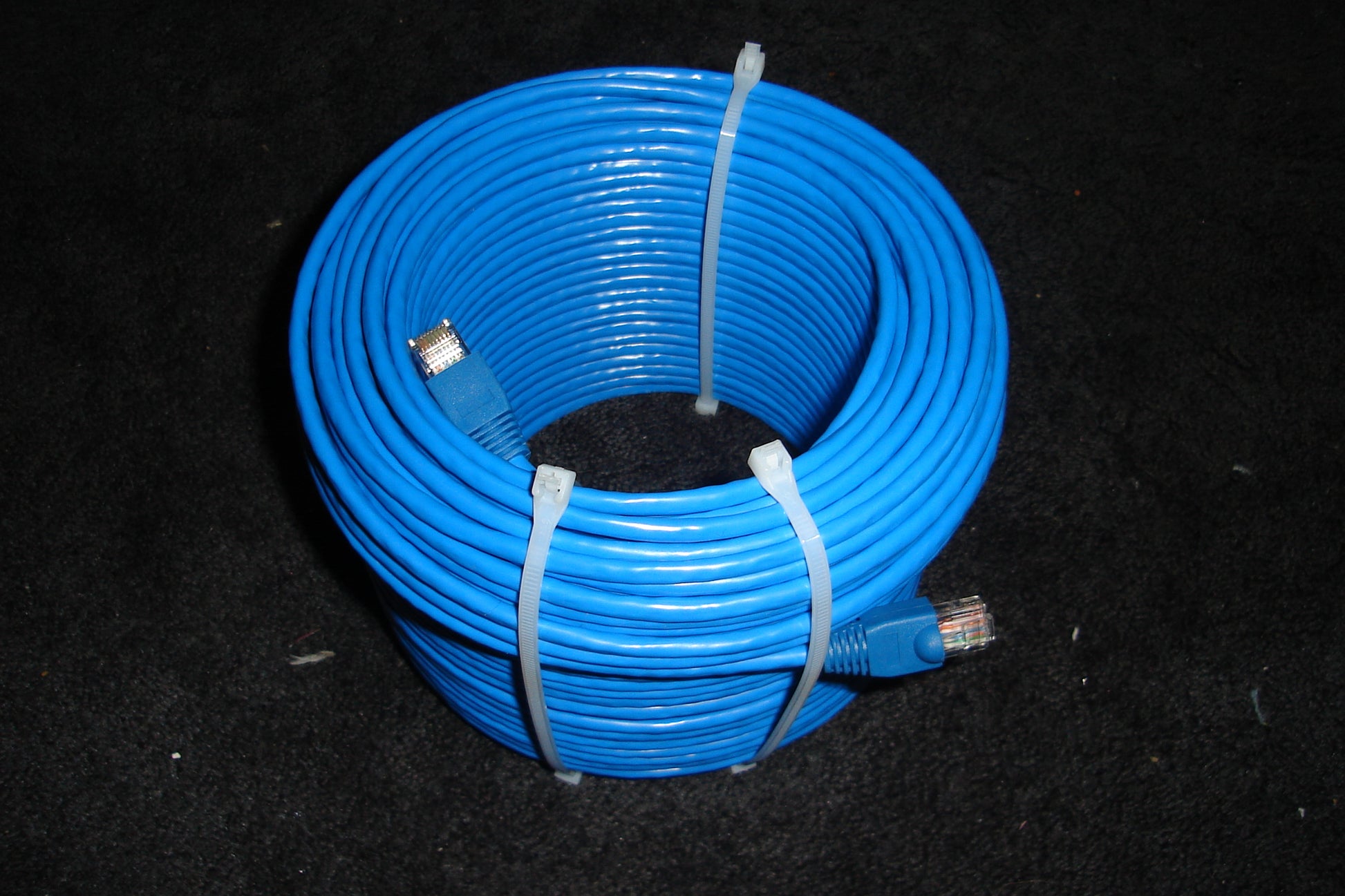 3ft to 300ft Cat 5e Pure copper, Solid core, Straight Through - Patch, CMR 350MHz - Mike's Accessories and More