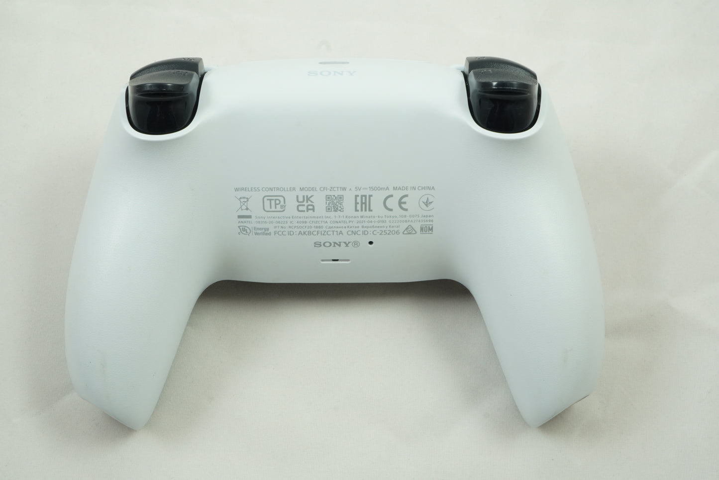 Sony PlayStation 5 PS5 DualSense Wireless Controller - White (CFI-ZCT1W) - Hall Effects