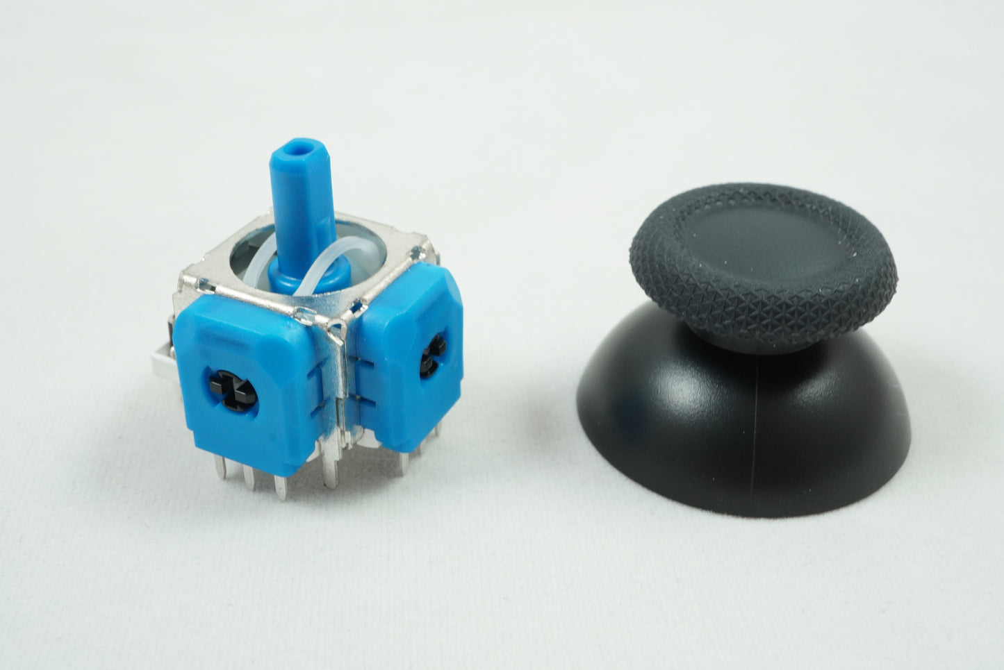 Hallpi × Aknes TMR Electromagnetic Install Service - Fix Your Playstation 5 Controller Joysticks